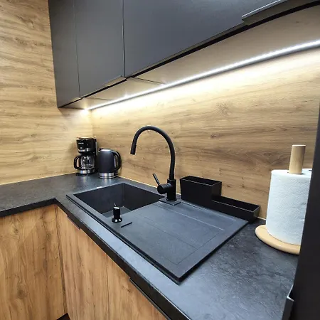 Charming - Arena Szrenica Apartmán *